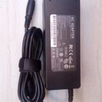 CARGADOR DELL 19.5v 4.62 P.AGUJA 90 WATTS (00520)